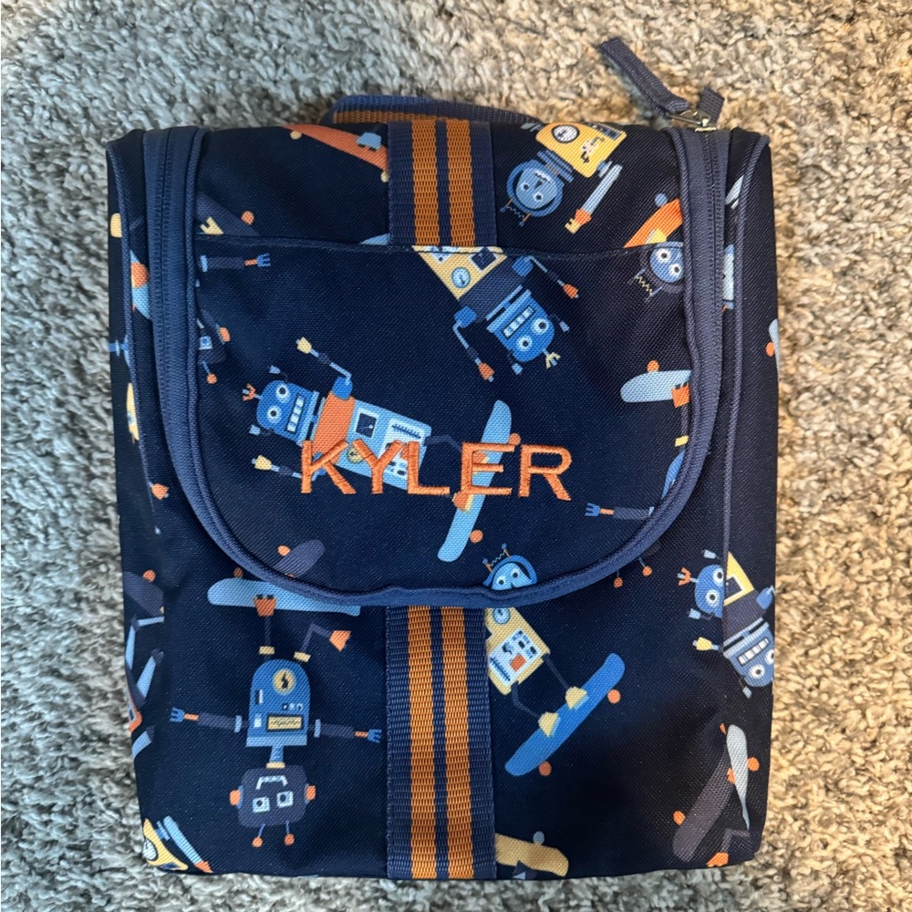 Kids personalized Toiletry bag Pottery Barn Kids “Kyler”